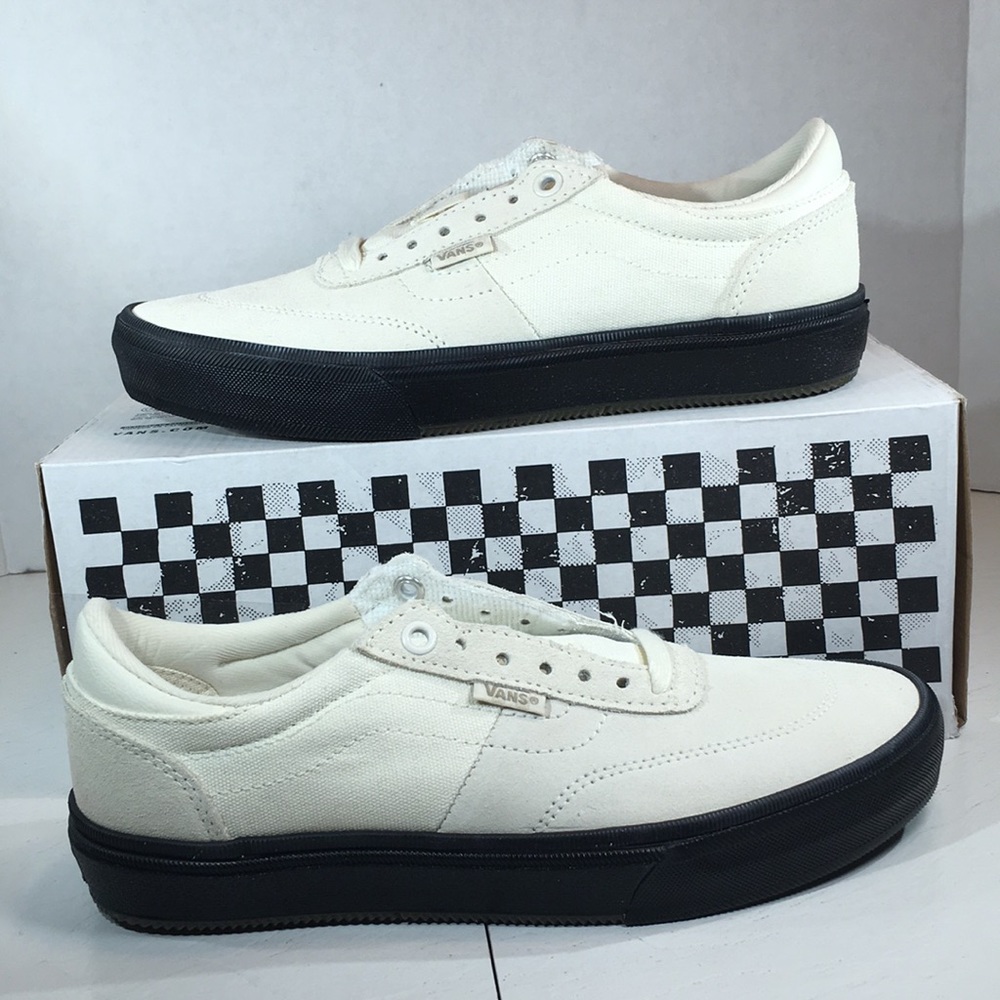 NWT Vans Gilbert Crockett Pro Skate Shoes In Antique White Women’s 7.5